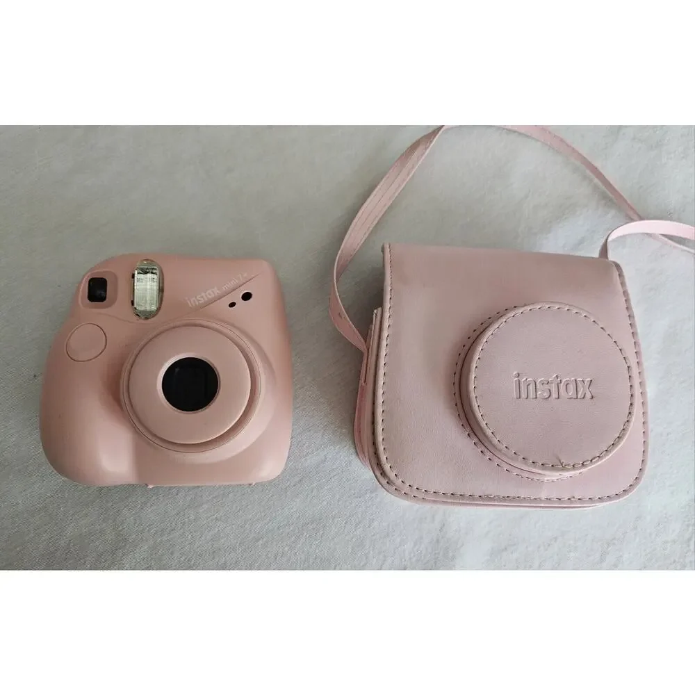 Fujifilm Instax Mini 7+ Instant Camera - Light Pink With Carrying Case No Film